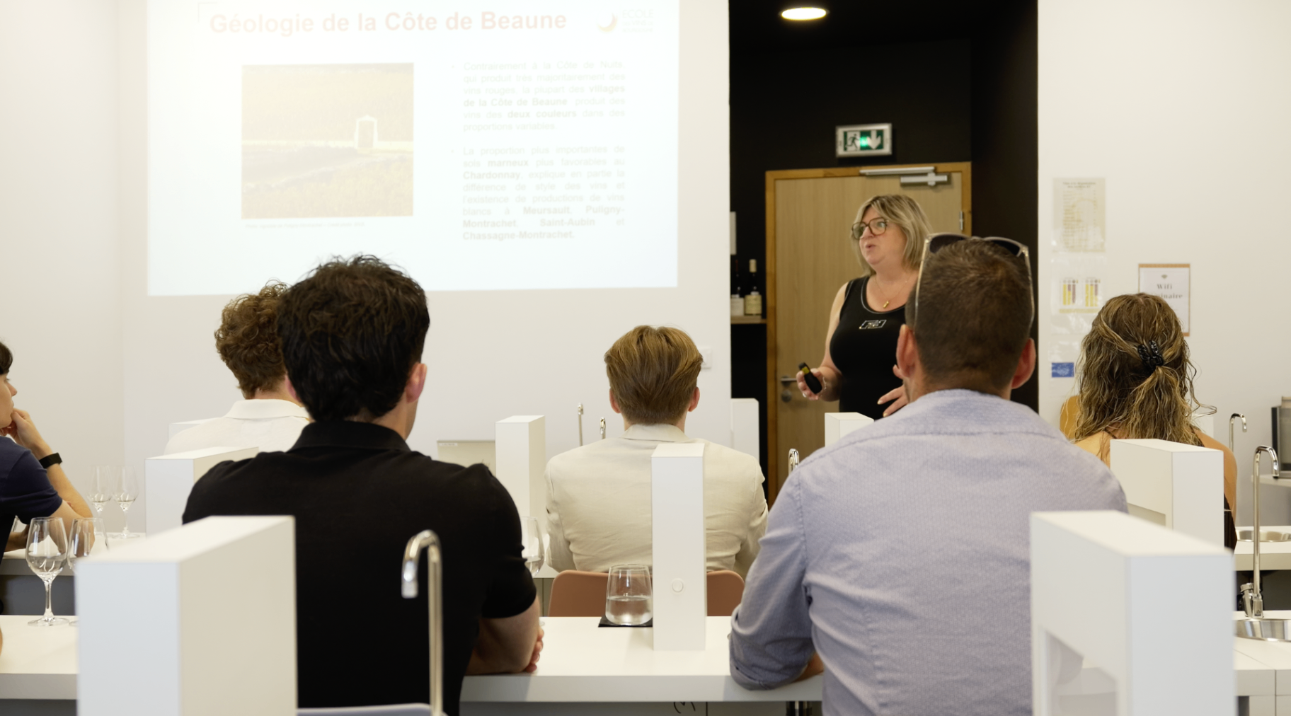 Masterclass sur la géologie de la Côte de Beaune vue depuis le fond de salle